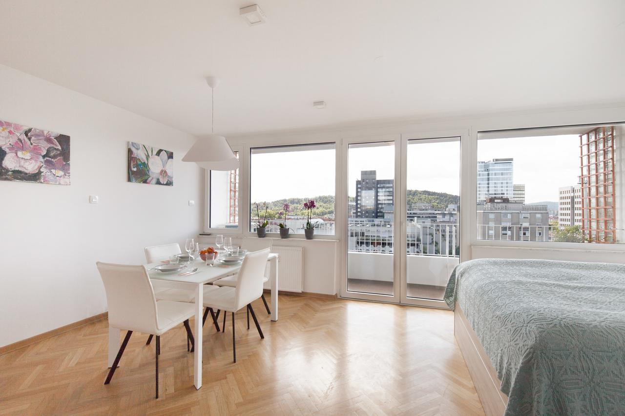 Charming Terrace Apartments Ana And Maria Tour As Liubliana Exterior foto