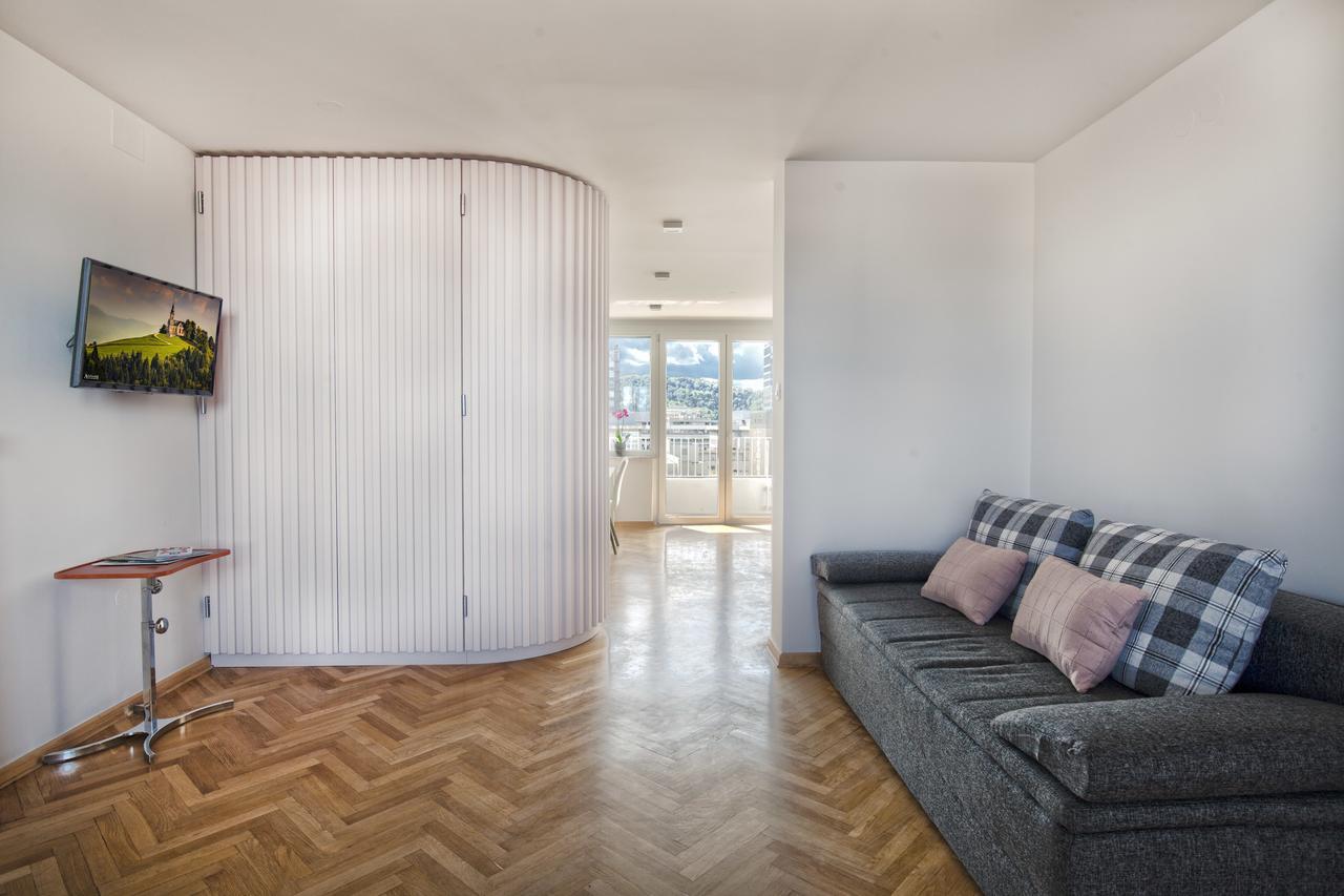 Charming Terrace Apartments Ana And Maria Tour As Liubliana Exterior foto
